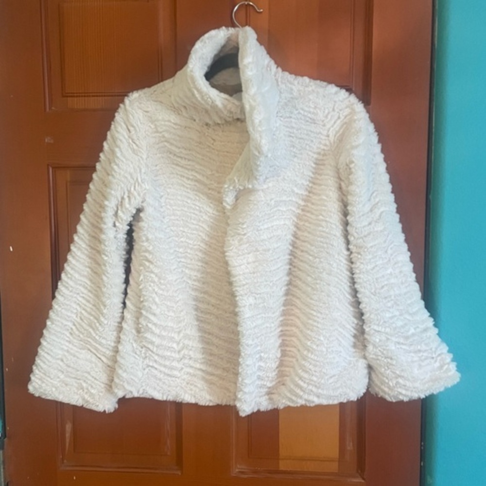 Patagonia pelage faux fur jacket